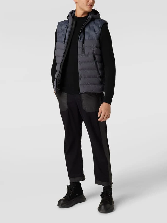 Brax Steppweste Mit Reißverschlusstaschen Modell 'LUC' - Blau 1 Brax Steppweste Mit Reißverschlusstaschen Modell 'LUC' - Blau