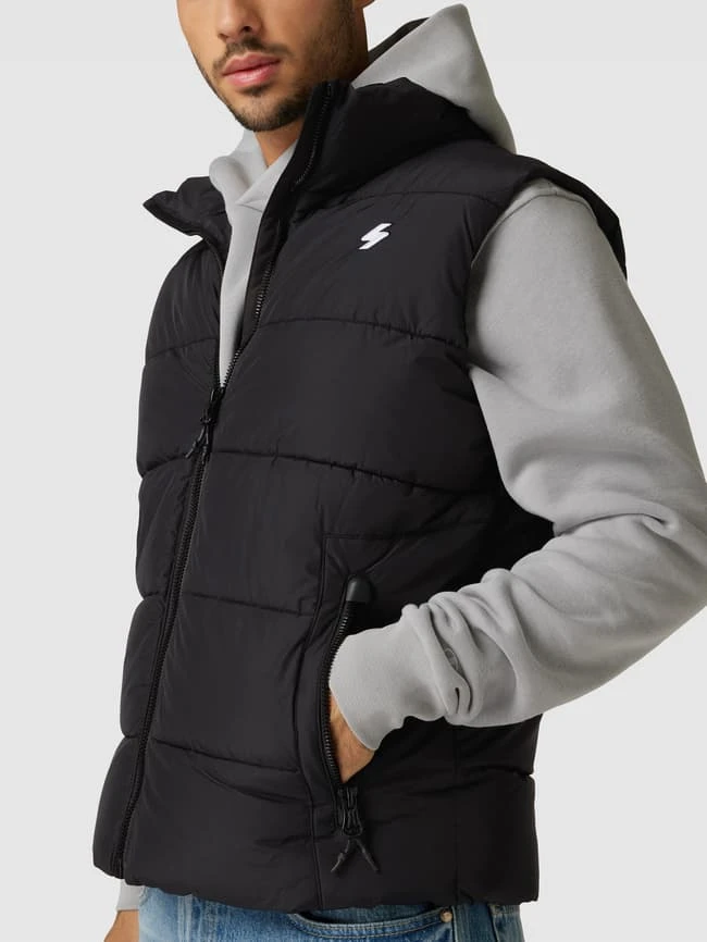 Superdry Steppweste Mit Reißverschlusstaschen - Schwarz 3 Superdry Steppweste Mit Reißverschlusstaschen - Schwarz – Bild 3