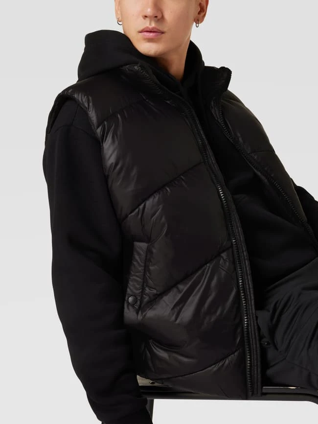 REVIEW Steppweste Mit Stehkragen - Schwarz 3 REVIEW Steppweste Mit Stehkragen - Schwarz – Bild 3