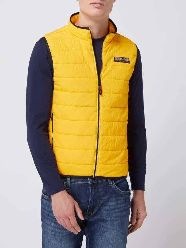 Napapijri Regular Fit Steppweste Mit Reißverschlusstaschen Modell 'Muniz' - Gelb 4 Napapijri Regular Fit Steppweste Mit Reißverschlusstaschen Modell 'Muniz' - Gelb – Bild 4