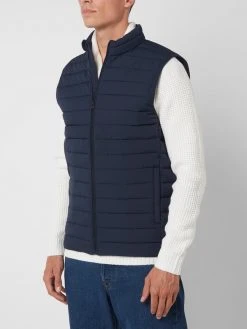 Jack & Jones Steppweste Mit Reißverschlusstaschen - Marineblau 8 Jack & Jones Steppweste Mit Reißverschlusstaschen - Marineblau -Tommy Hilfiger Shop 8d0laghp60sj2h2d910jad2h8d738gpl94okkgam6t1jac2jap3jceam9sp54dhl756l6d9lal7k4kag713j6pb36th62chl60o6adpkcorj6ohh6opjepj56dhm8e9oclh62oo