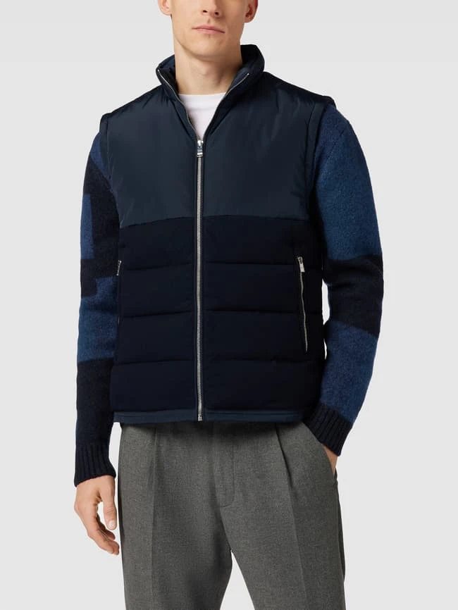 BOSS Steppweste Mit Reißverschlusstaschen Modell 'Cinko' - Marineblau 4 BOSS Steppweste Mit Reißverschlusstaschen Modell 'Cinko' - Marineblau – Bild 4