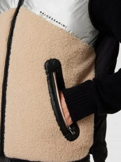 Baldessarini Steppweste Mit Teddyfellbesatz Modell 'Lenny' - Silber 7 Baldessarini Steppweste Mit Teddyfellbesatz Modell 'Lenny' - Silber -Tommy Hilfiger Shop 8p5koh1ga0pl0hq465356h2f89946iif8554qkq4a0sl8d2165a54iho8l1l6cqh71b48k2kaco34die70o32phl6tijcob4c8r64dhk70q32e9l64o3iopj60o3cp9p6lj3ico