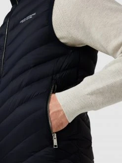 ARMANI EXCHANGE Daunenweste Mit Reißverschlusstaschen - Marineblau 7 ARMANI EXCHANGE Daunenweste Mit Reißverschlusstaschen - Marineblau -Tommy Hilfiger Shop 8t54sjahacoksgq4ap63ai2m8t338gqa68q48hii6924gca774rkgjph85b3chql9l74icq6919l8l2g8go3go9mcco3iphnckoj6e1k61h3cohp68o3cchlc4pjiophc4s3ecg