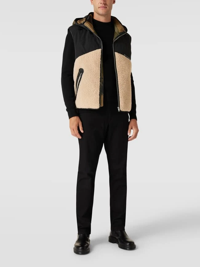 Baldessarini Steppweste Mt Teddyfellbesatz Modell 'Lenny' - Schwarz 1 Baldessarini Steppweste Mt Teddyfellbesatz Modell 'Lenny' - Schwarz