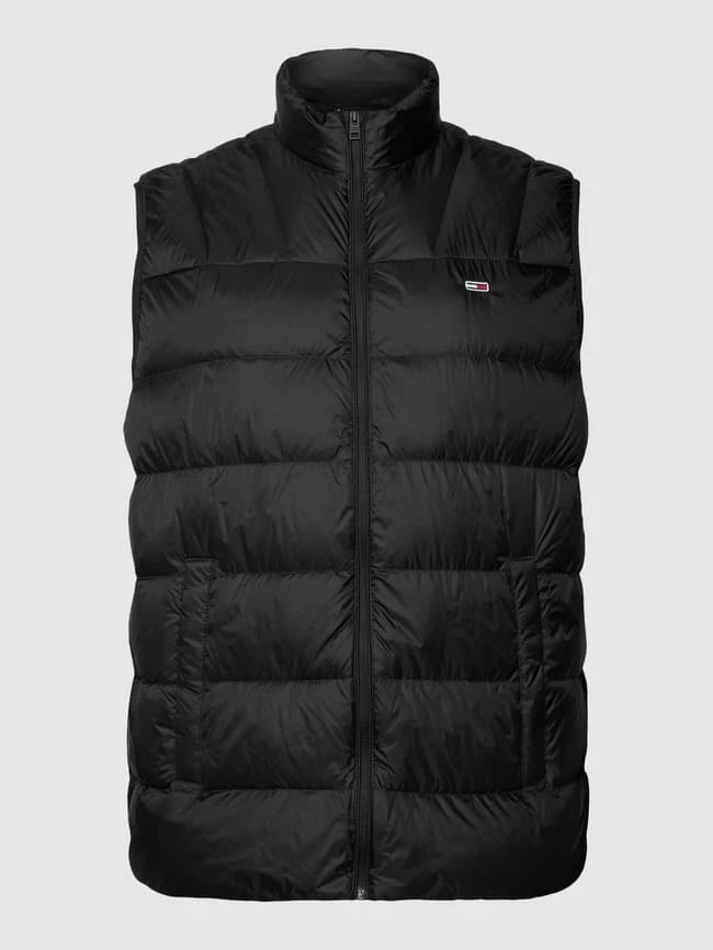 Tommy Jeans Plus PLUS SIZE Daunenweste In Stepp-Optik Modell 'Essential' - Schwarz 2 Tommy Jeans Plus PLUS SIZE Daunenweste In Stepp-Optik Modell 'Essential' - Schwarz – Bild 2