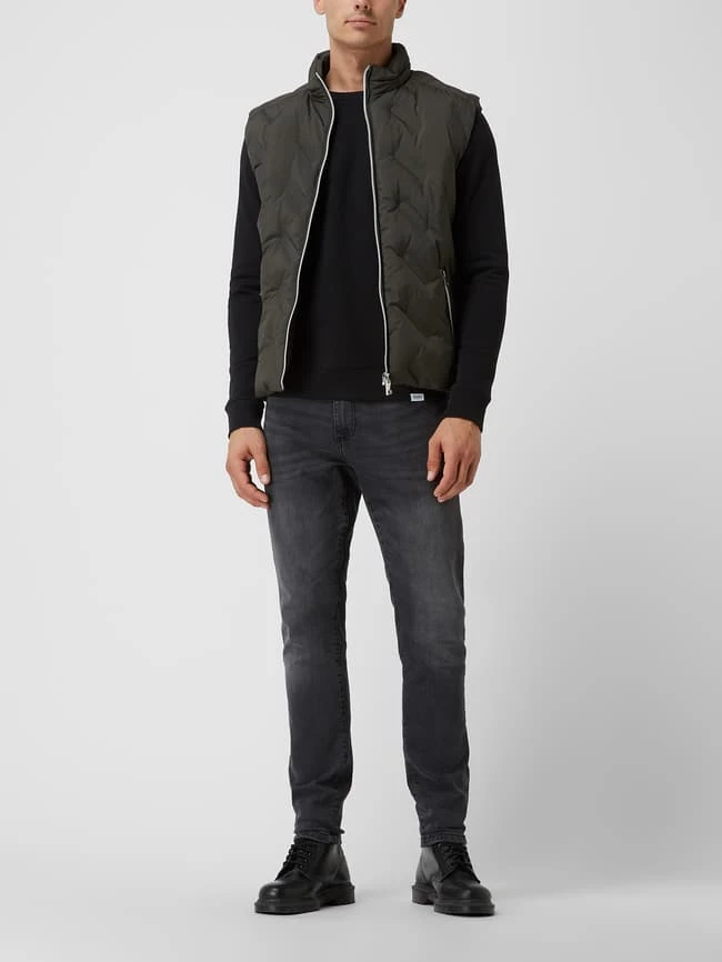 Baldessarini Steppweste Mit Reißverschluss Modell 'Santini' - Olivgrün 1 Baldessarini Steppweste Mit Reißverschluss Modell 'Santini' - Olivgrün