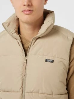 Jack & Jones Steppweste Mit Stehkragen Modell 'Benny' - Beige 7 Jack & Jones Steppweste Mit Stehkragen Modell 'Benny' - Beige -Tommy Hilfiger Shop 9sr34k22agpkmi23999ksgibal2l0jaf8h5k2gig91a5chid98ojid21a4p4ml1m9gqjija790rkocii88o30p9lc5h66dj374p34e9k61hmae34cpj3eeb670r64dj26thm4c0