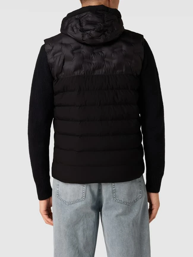 Brax Steppweste Mit Reißverschlusstaschen Modell 'LUC' - Schwarz 5 Brax Steppweste Mit Reißverschlusstaschen Modell 'LUC' - Schwarz – Bild 5