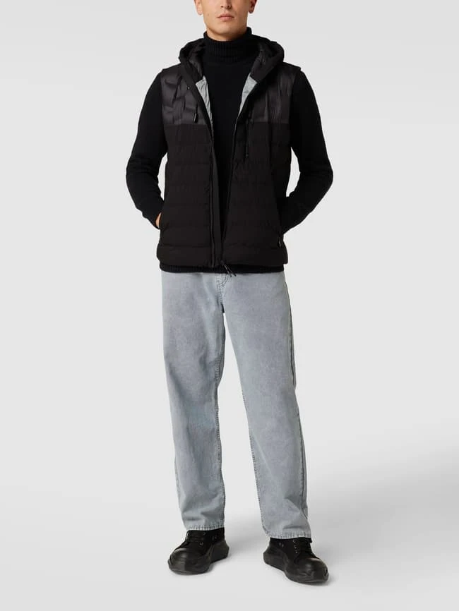 Brax Steppweste Mit Reißverschlusstaschen Modell 'LUC' - Schwarz 1 Brax Steppweste Mit Reißverschlusstaschen Modell 'LUC' - Schwarz