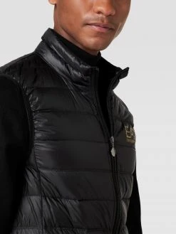 EA7 Emporio Armani Daunenweste Mit Label-Print - Schwarz 7 EA7 Emporio Armani Daunenweste Mit Label-Print - Schwarz -Tommy Hilfiger Shop a9542i1l8l3l2lid6l452d2a853jei1l6l7kuea29t1kqdpgap6k8kaf6l44ml299sql4gi68l5kgh9n6d3m8e3360sm2opg74rjicpk69i36e9m6cojgob1c4o30e1g6cq3go8