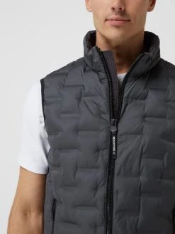 Milestone Steppweste Mit Wattierung Modell 'Malcolm' - Anthrazit 7 Milestone Steppweste Mit Wattierung Modell 'Malcolm' - Anthrazit -Tommy Hilfiger Shop al944kpn8t54olia60q4kjil98sj2k2fap836c1ha8rj8l9m8d13il2ga0o32kaa6db48eam9csl6e26653jgohm6kpjgeb1c5j32ohk71ij8ob460qj0cb4coq3ap1lcdhj2p0