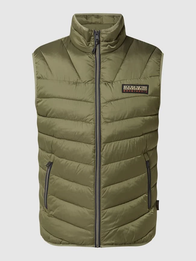 Napapijri Regular Fit Steppweste Mit Stehkragen Modell 'Aerons' - Olivgrün 2 Napapijri Regular Fit Steppweste Mit Stehkragen Modell 'Aerons' - Olivgrün – Bild 2