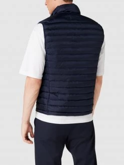 Gant Steppweste Mit Label-Details - Marineblau 9 Gant Steppweste Mit Label-Details - Marineblau -Tommy Hilfiger Shop ap94ej21al236i9i6ks44eaf74o4iiac8p0lak278kq4gdhl8ks34jai9gokedil6p644ipha914ki9n9d3m8c9h6pj38ob668r32e9k69gjaoj3cgp64dj6clim8d9j6cs36oo